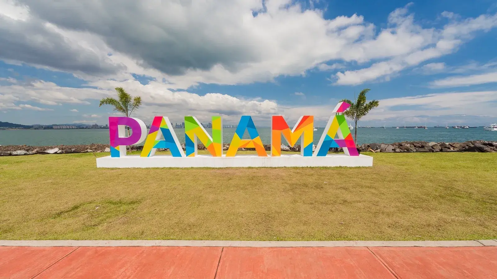 Explora con laura armenia, turismo, pasadias, transporte en ibagué, colombia