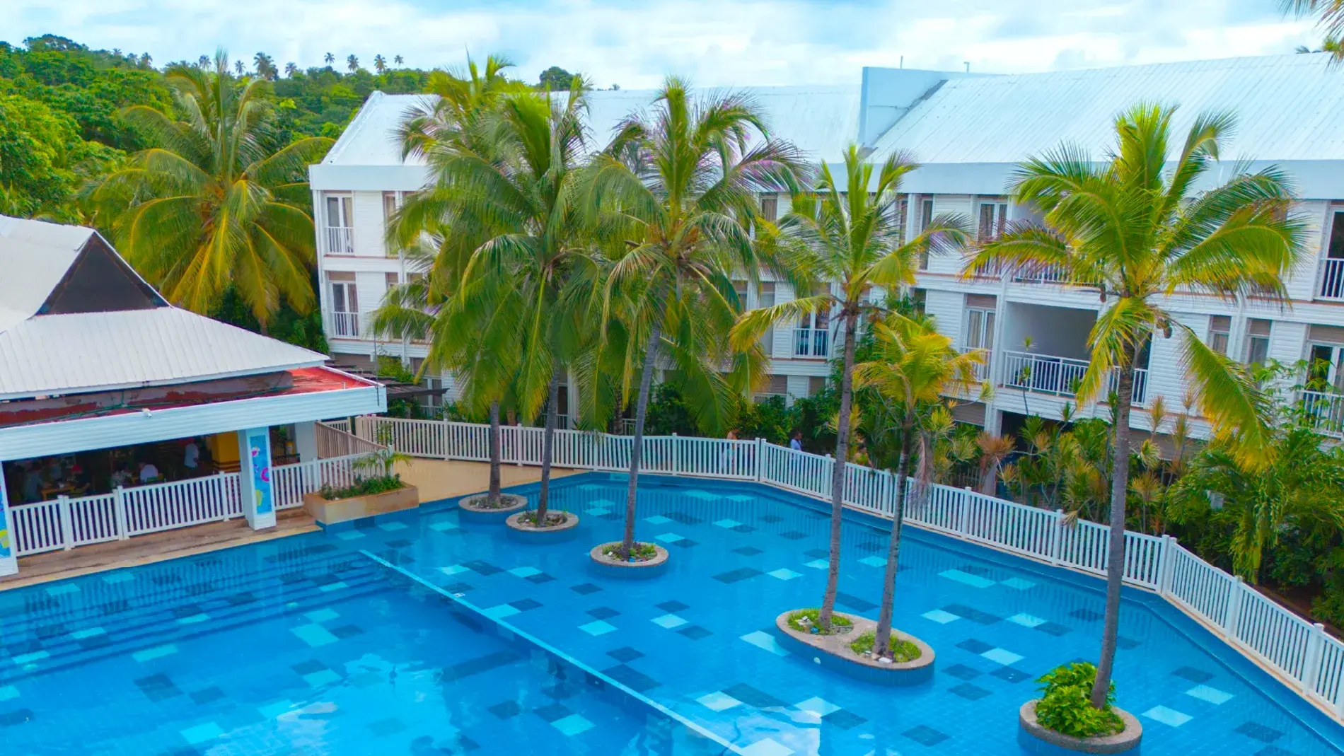 explora con laura, turismo, pasadias, transporte en ibagué, colombia