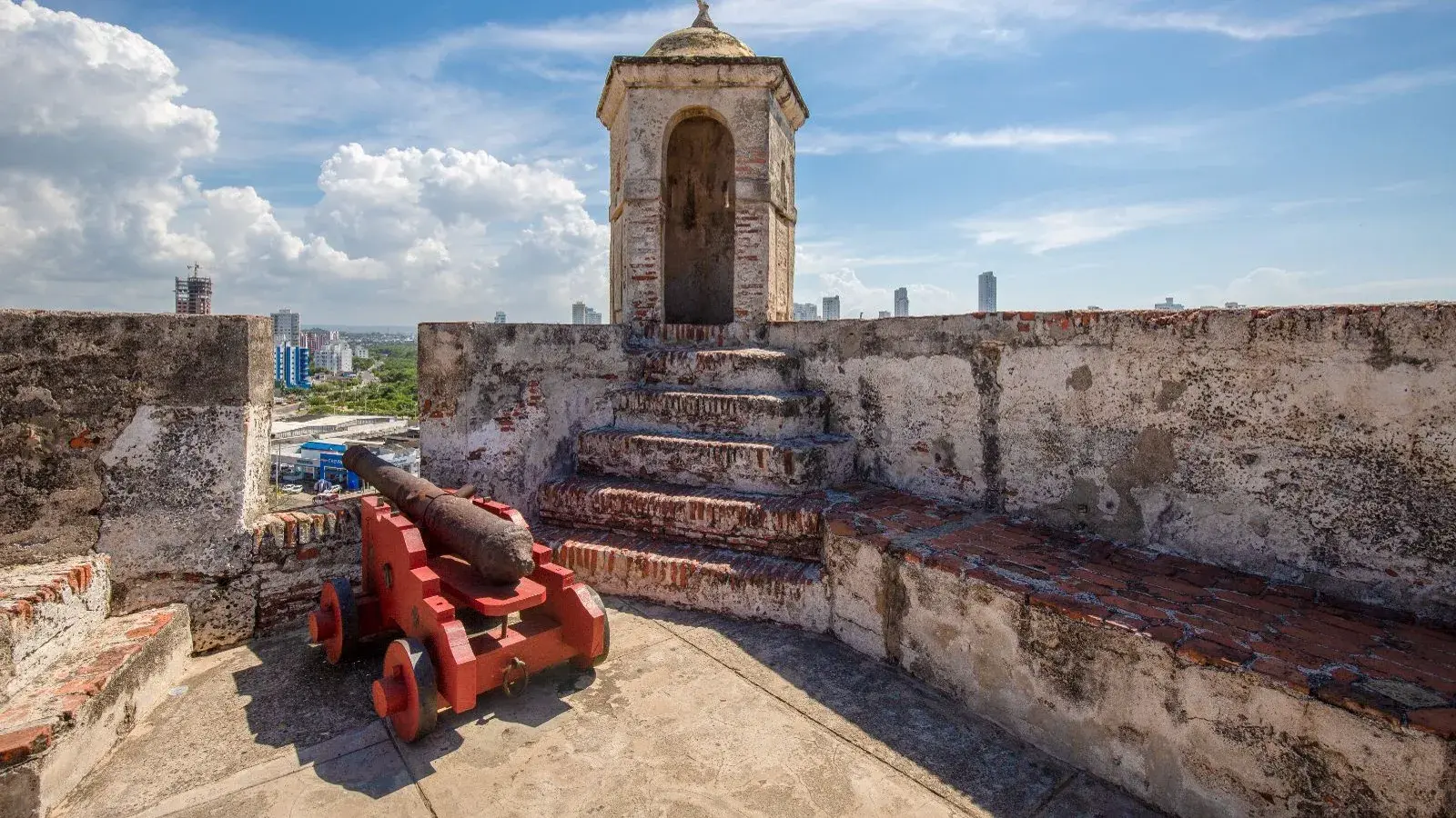 explora con laura, turismo, pasadias, transporte en ibagué, colombia